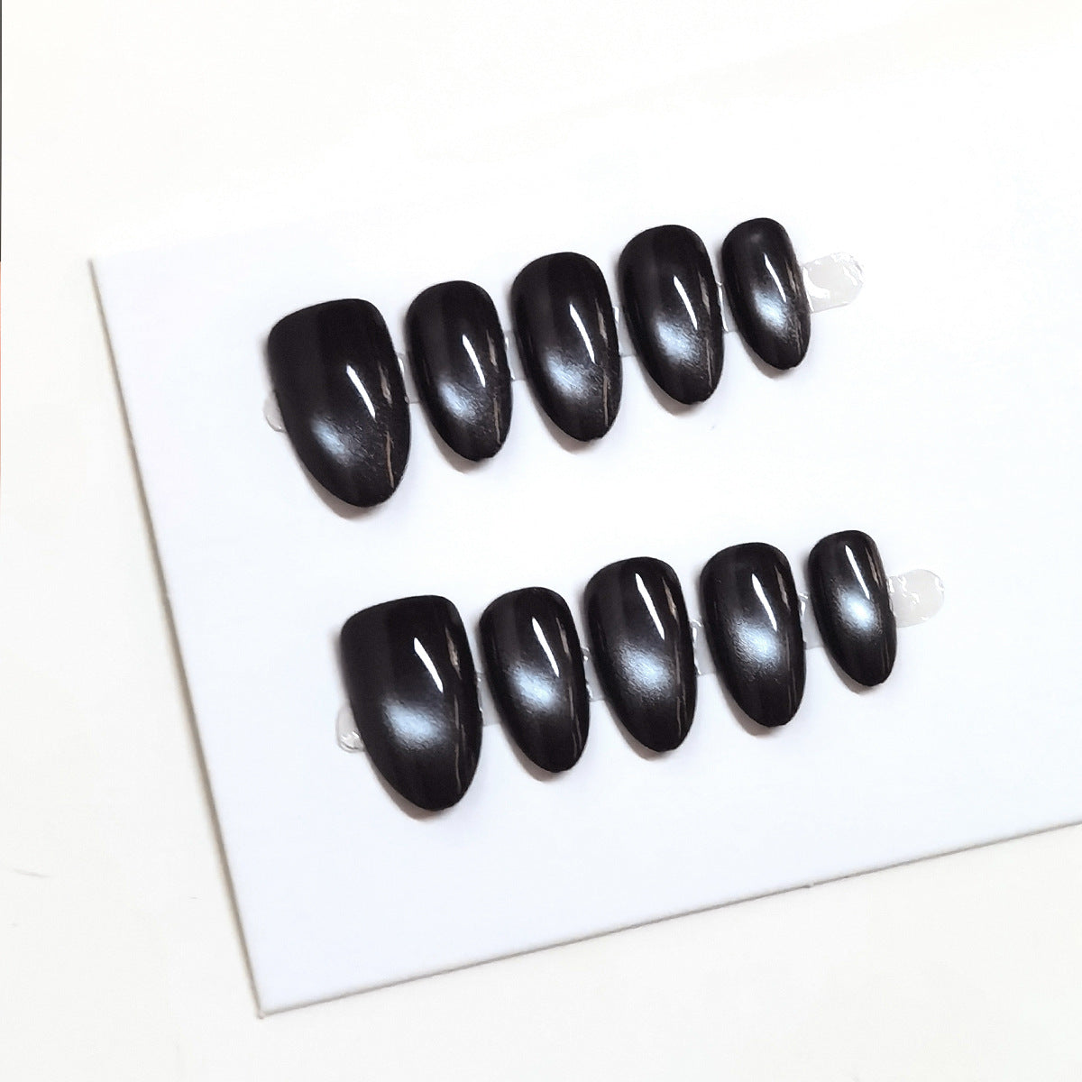 Chic Handmade Cat Eye Short Almond Press-On Nails