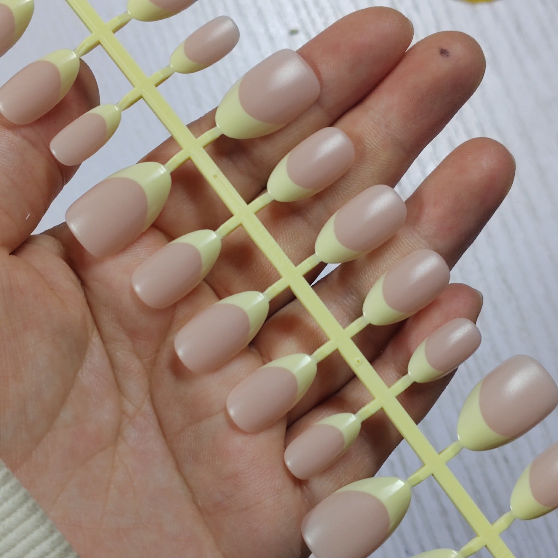 Classic Nude & White French Tip Press-On Nails | Wholesale