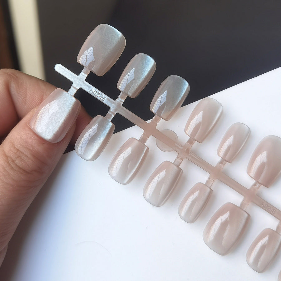 30 Pcs Sheer Nude Cat Eye Press-On Nails - Short & Versatile