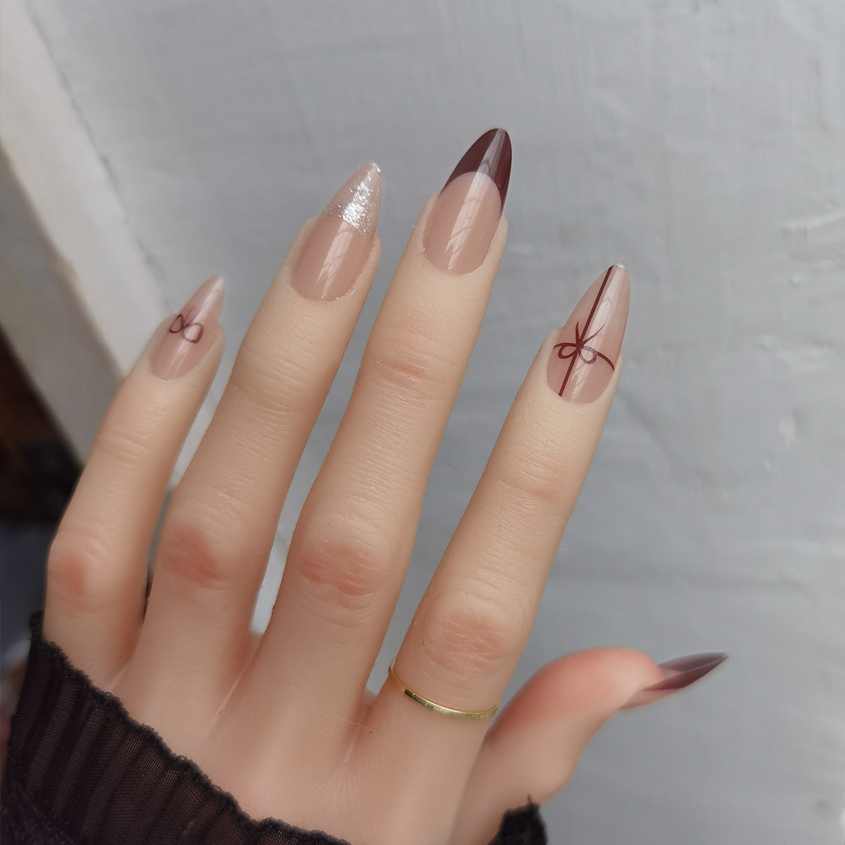 Elegant Burgundy French Tip & Gift Bow Press-On Nails
