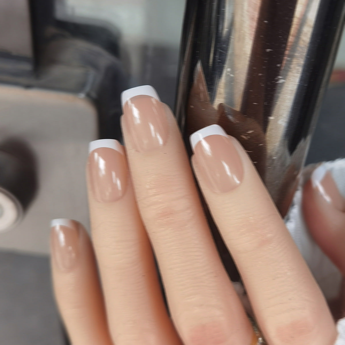 Elegant Short Classic French Press-On Nails