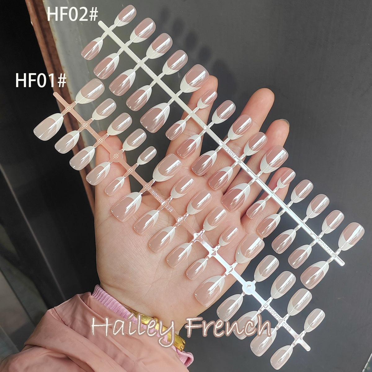 Trendy Hailey French Chrome Aura French Tip Press-On Nails