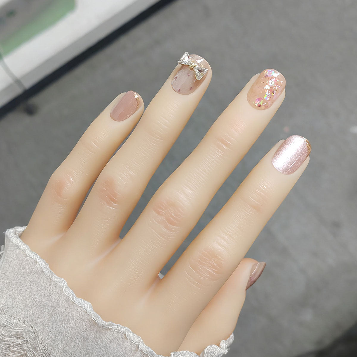 Cute Cat Eye Press-On Nails with Rhinestone Bows | Short Square Glam