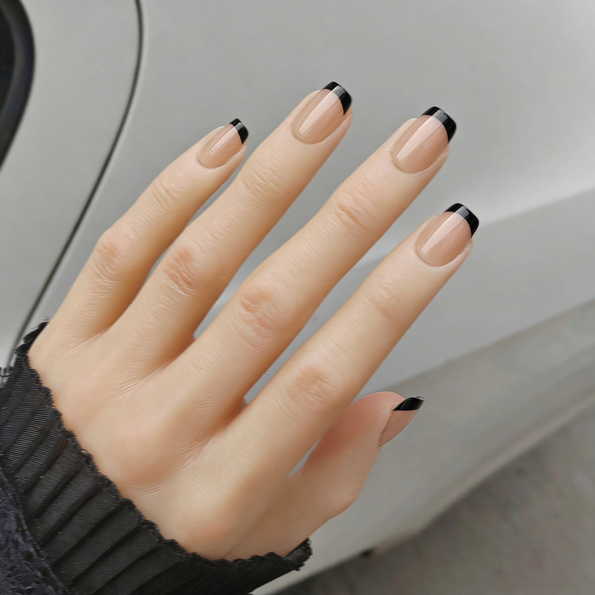 Classic Short French Tip Press-On Nails - Red & Black Nude