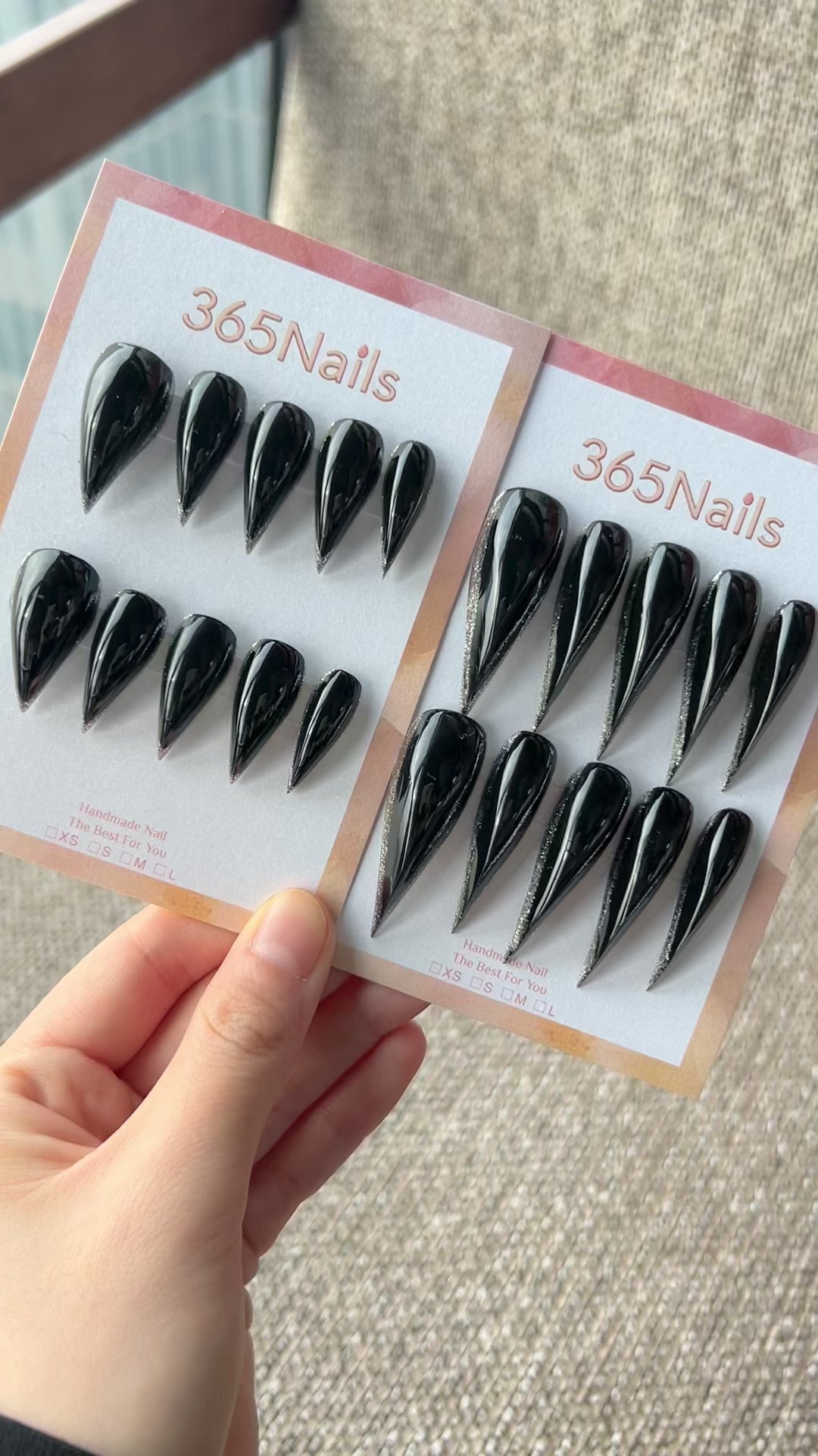 Load video: 午夜亮澤龍爪尖形純亮黑｜365Nails 頂級手工製 龍爪甲