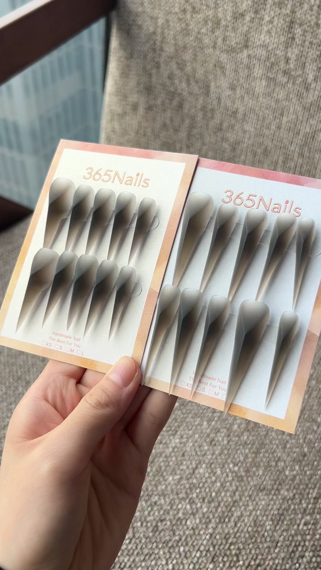 Load video: Unhas Postiças Fosco Sombra de Névoa Garra de Dragão Estilete｜Gradiente Cinza Fosco｜Série Dragão Artesanal Premium 365Nails