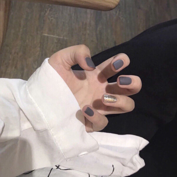 性冷淡个性谧蓝显白美甲贴片穿戴甲成品假指甲孕妇防水可拆卸甲片
