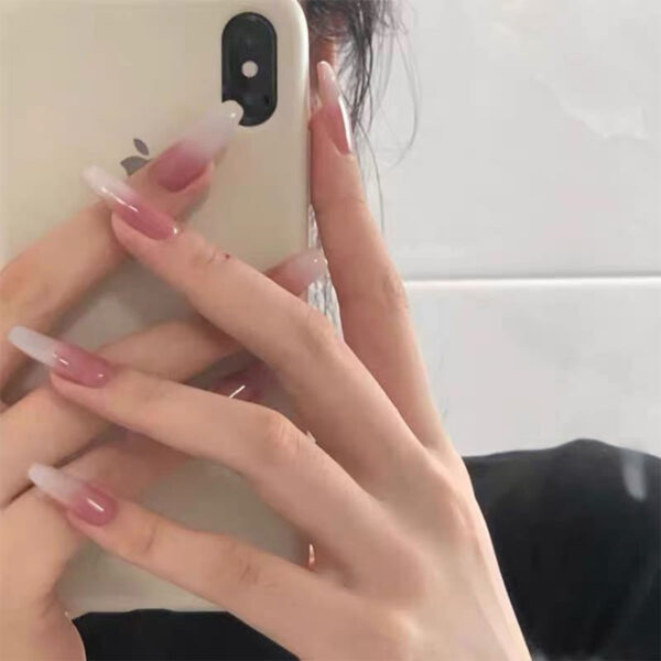 乳白粉渐变长芭蕾穿戴美甲假指甲美甲贴片指甲贴片防水可拆卸甲片 – Image 2