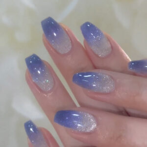 蓝色渐变猫眼高级穿戴甲小红书简约美甲片芭蕾甲型nails甲片批发