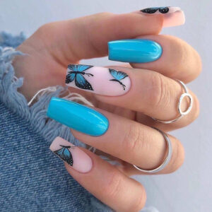 蝴蝶美甲天蓝色穿戴甲中长款假指甲press on nail可拆卸 甲片批发