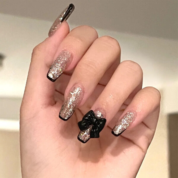 黑边法式美甲贴金粉蝴蝶结假指甲贴可拆卸穿戴美甲指甲贴厂家直销