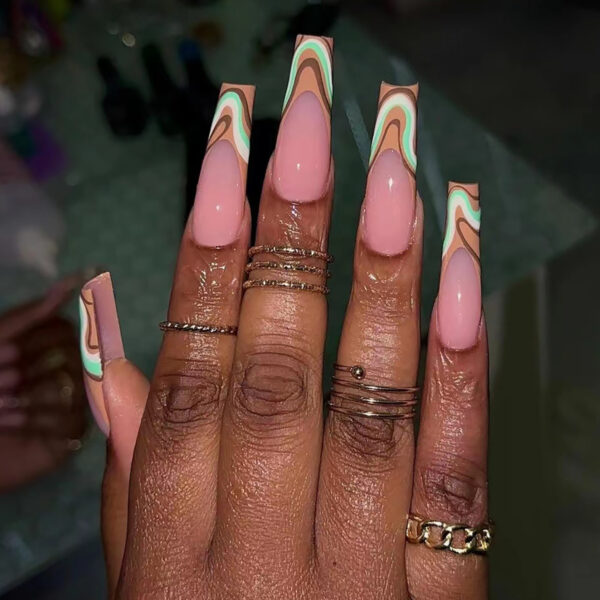 跨境外贸穿戴甲批发法式条纹波纹美甲片可拆卸甲片press on nail - Image 2